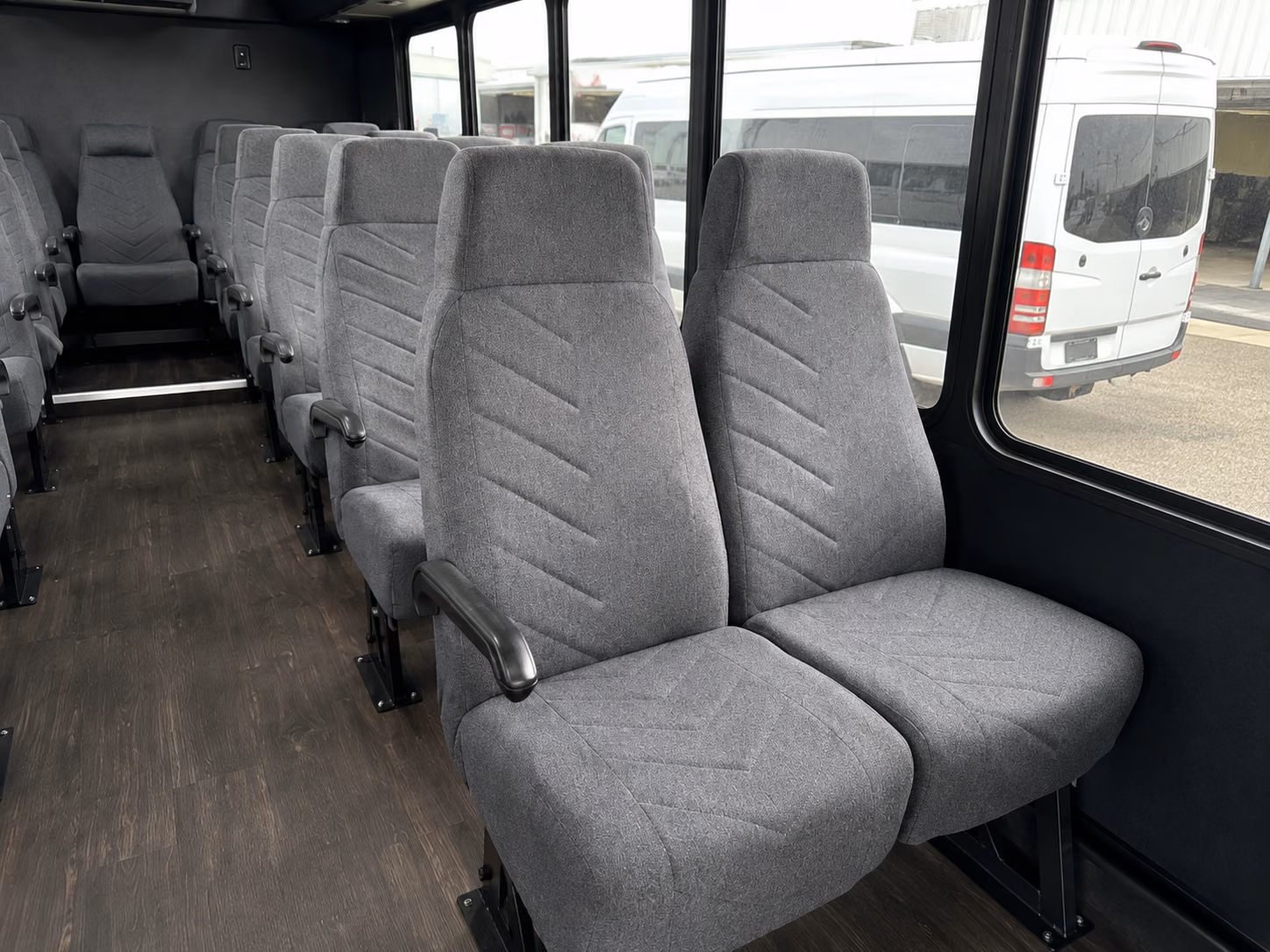 reserve transportation for your next bachelor or bachelorette party 2