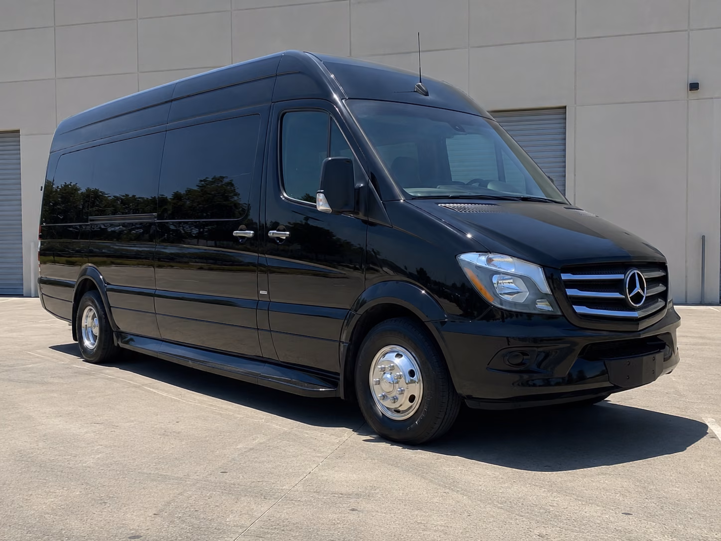reserve transportation for your next corporate event 2