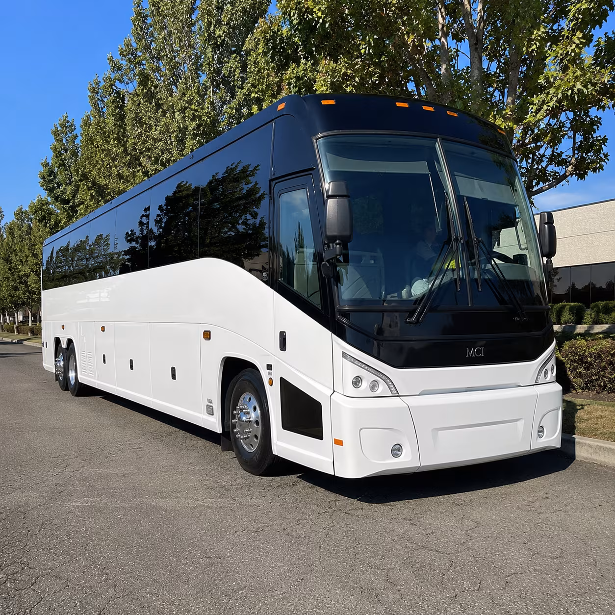 riverside 50 passenger charter bus